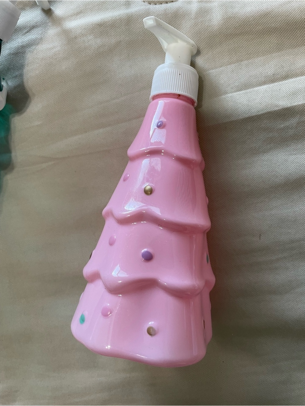 Holiday Soap Dispensers pack - Picture 3 of 4